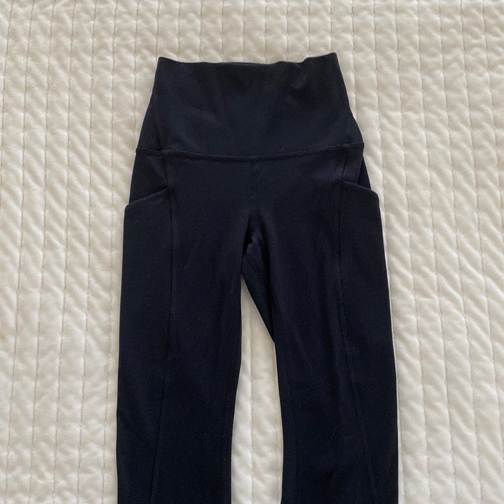 Lululemon Align 25” Black Pants w/ Pockets, Size 0
